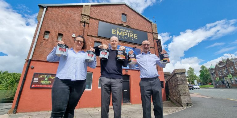 Empire and Crown (2)